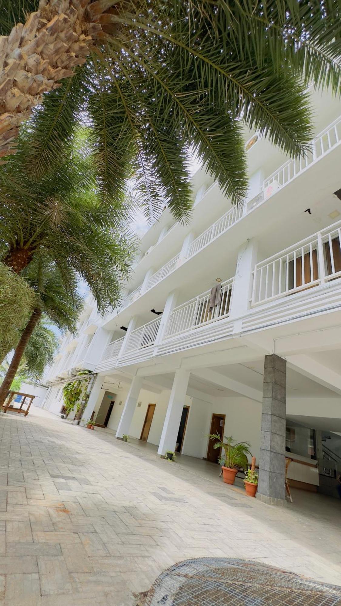 Hotel Lets Stay Kochi Exterior foto